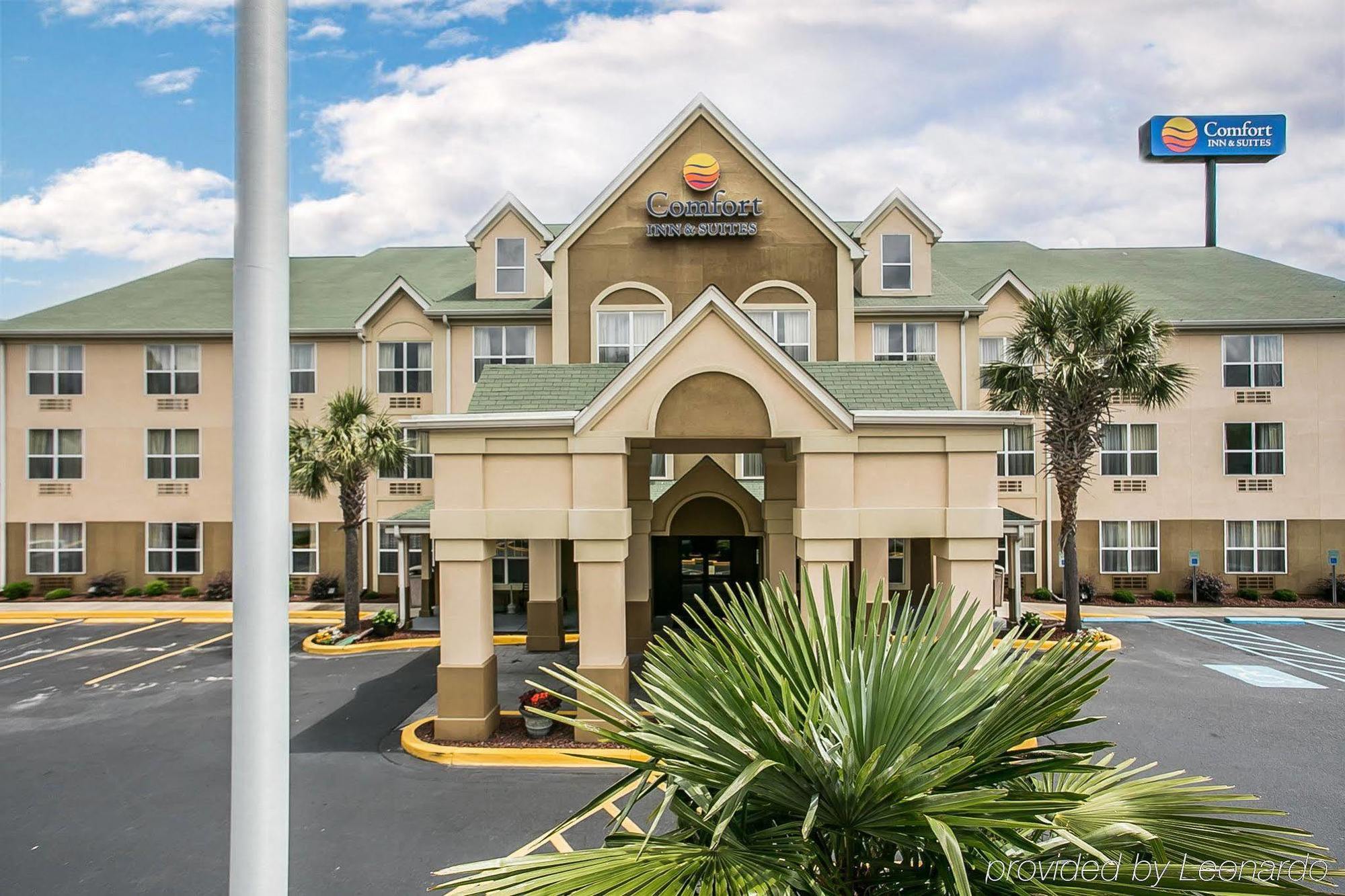 Comfort Inn & Suites Santee I-95 Exterior photo